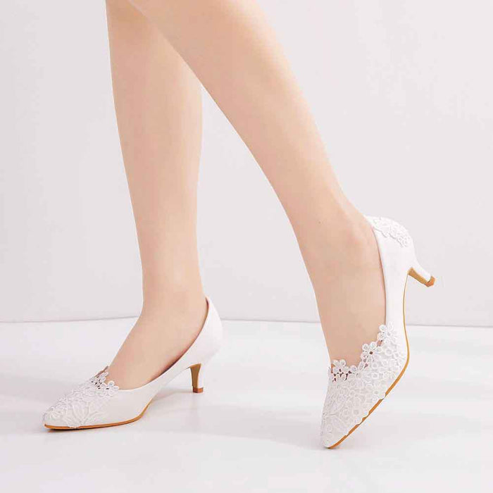 Lace wedding low heel pumps in white with delicate floral lace detailing
