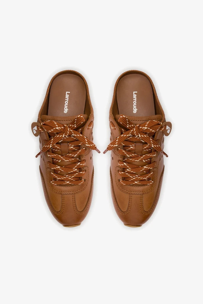 Stella Mule In Caramel Leather Sneaker Larroudé