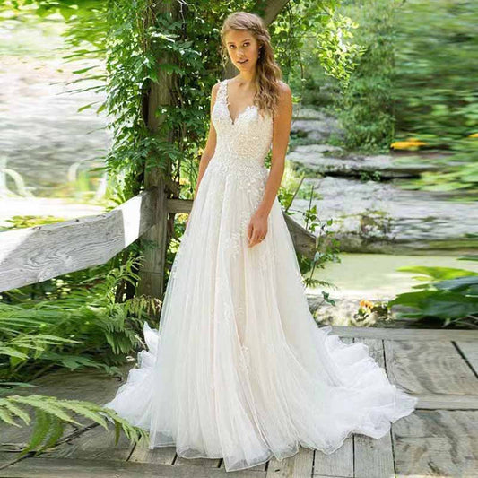 A-Line/Princess Tulle Applique V-Neck Sleeveless Sweep/Brush Train Wedding Dresses