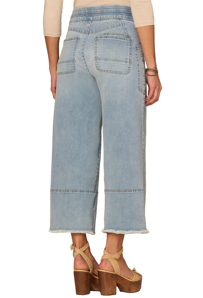 "Ab"solution® Skyrise Glider Crop Jeans