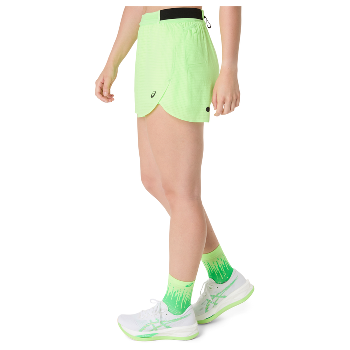 ASICS Women's METARUN SPLIT SHORT in Illuminate Green SS26