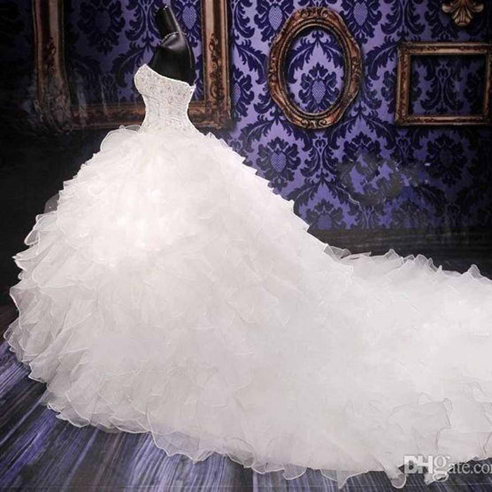 Ball Gown Sleeveless Sweetheart Chapel Train Beading Sequin Organza Wedding Dresses