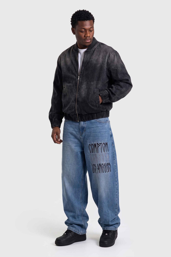 Calça Jeans Barriel Compton Bordada Pixo Two Pocket