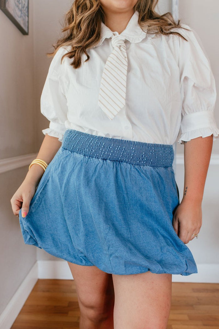 Clean Girl Classic Top In White - Macoma Boutique100 Short Sleeve