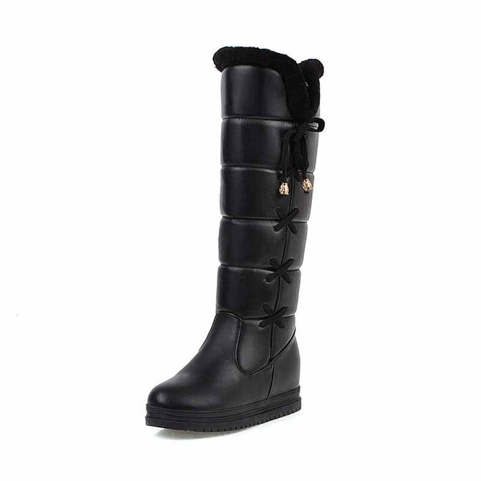 Stylish black sd-hk cute winter boots for women with a cozy fur lining and decorative bows