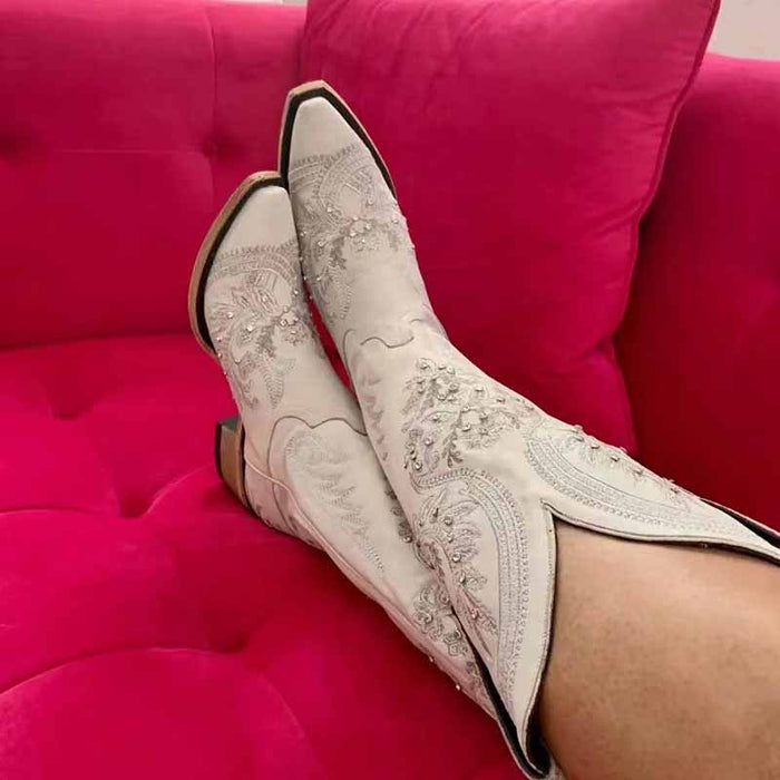 Elegant floral embroidery wedding boots in cream with detailed stitching and a stylish western design