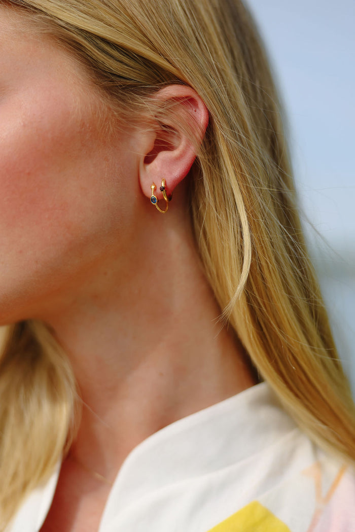 Garnet Elegant Hoops - Gold