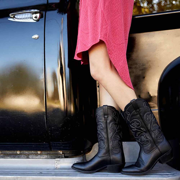 Ladies Wide Calf Cowgirl Cowboy Western Boots For Women