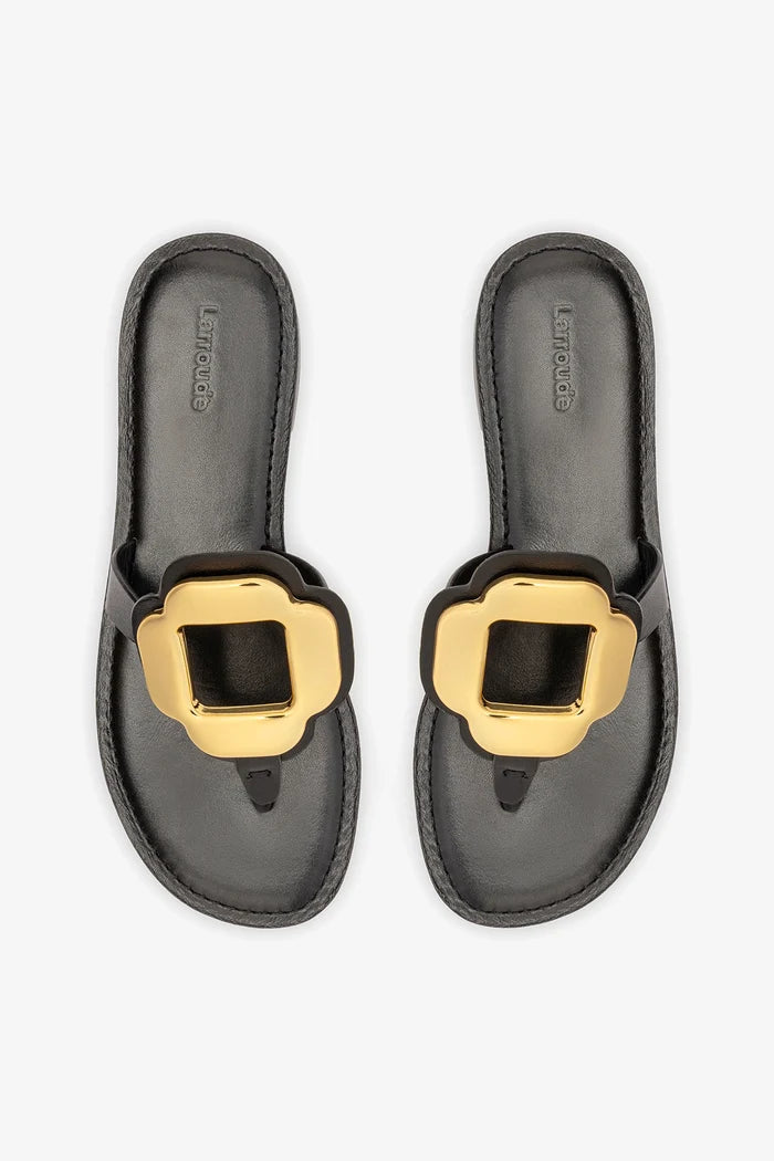 Margherita Thong Sandal in Black Leather and Gold Hardware Flat - Sandal Larroudé