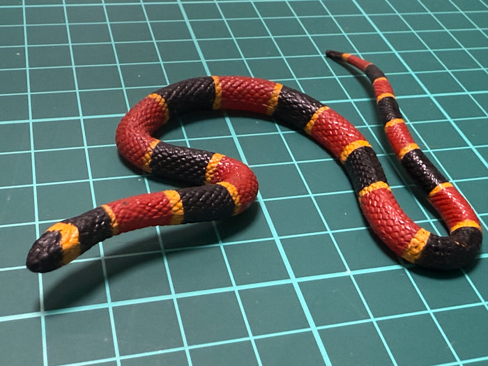 Retired Japan Kaiyodo Coral Snake Soft Rubber PVC mini figure model