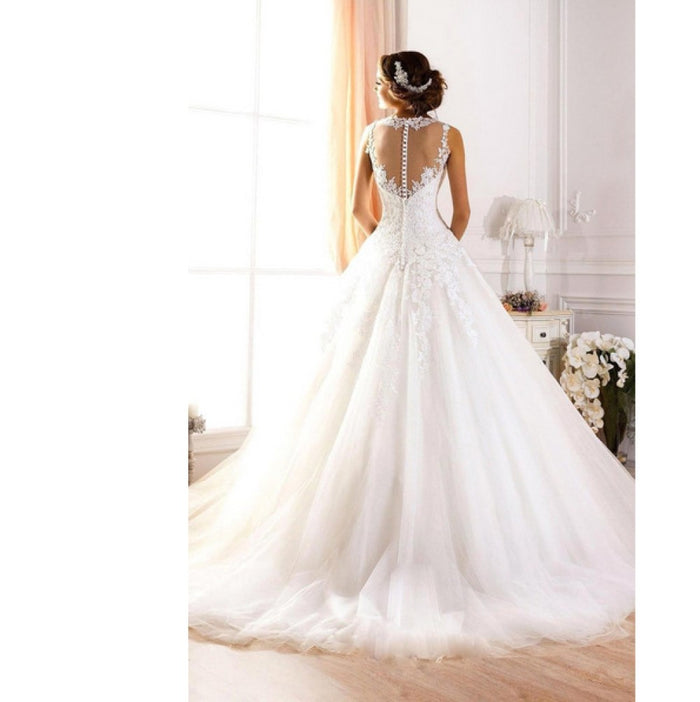 sd-hk A-Line V Neck Court Train Tulle Regular Straps Formal Plus Size Wedding Dresses with Appliques