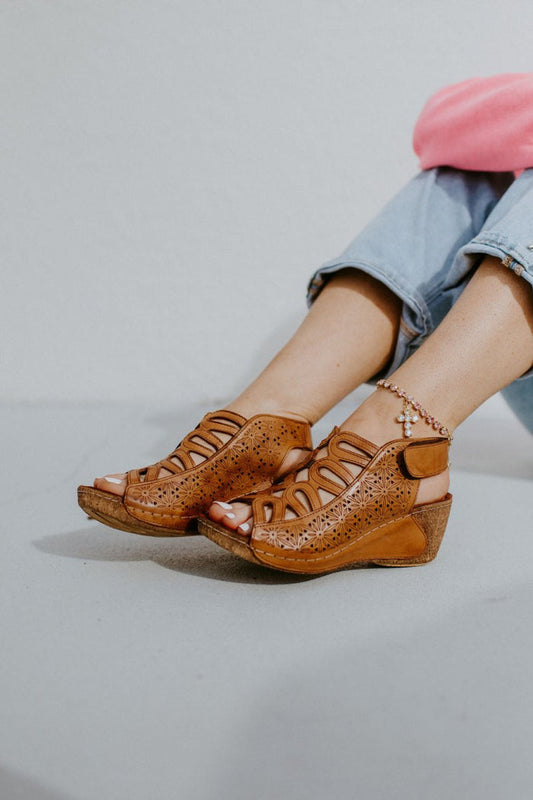 Spring Step Brown Inocencia Wedge Sandals - Macoma Boutique310 Accessories/Jewelry