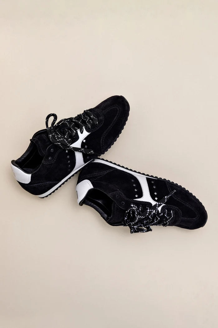 Stella Sneaker In Black Suede Sneaker Larroudé