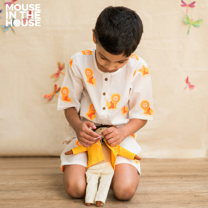 The Regal Lion - Unisex Nightwear