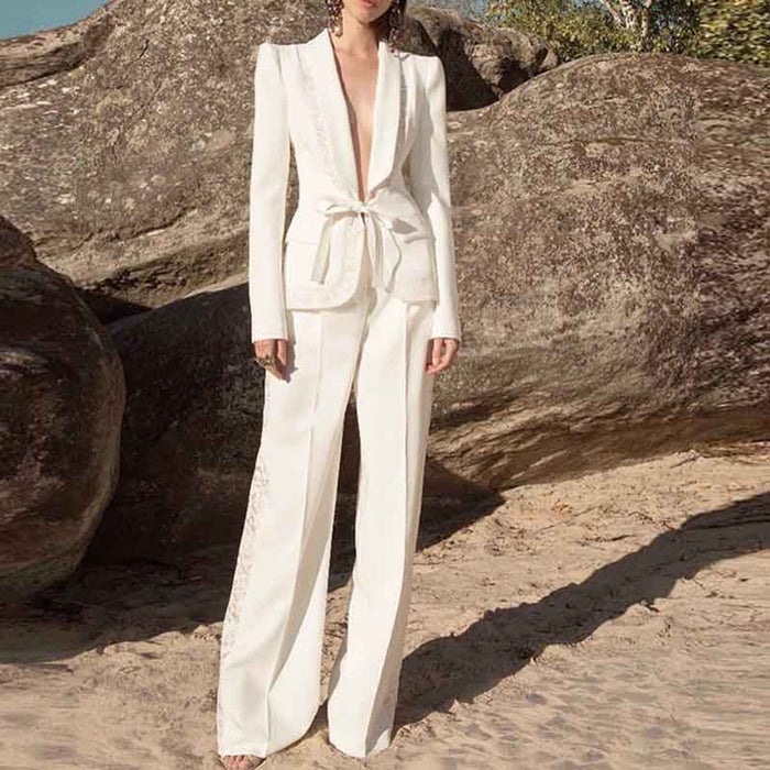 White / S